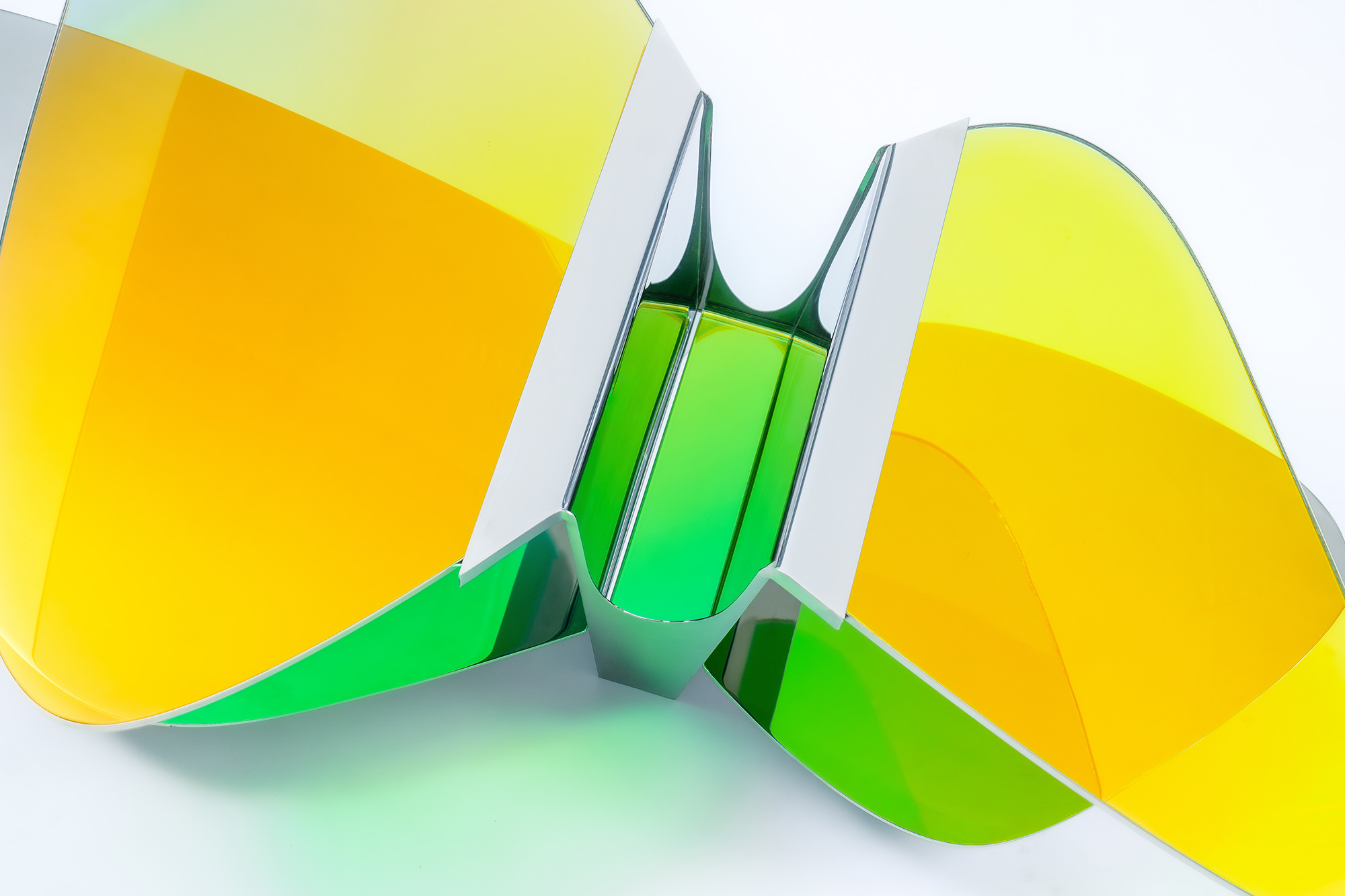 Low Table LT02 by ODA LIK – dynamic composition with overlapping glass shapes