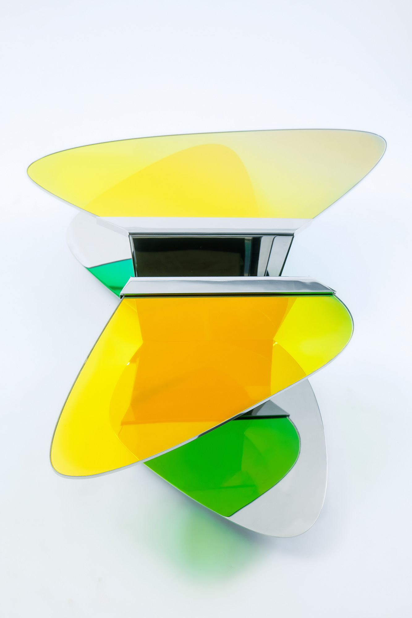 Low Table LT02 by ODA LIK – dichroic glass surfaces in yellow and green hues