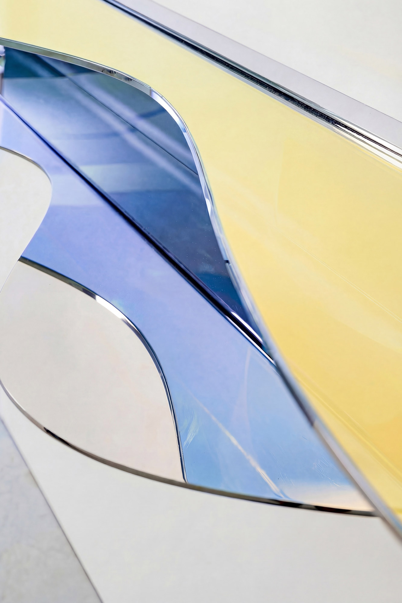 04-odalik-console-c02-front-view