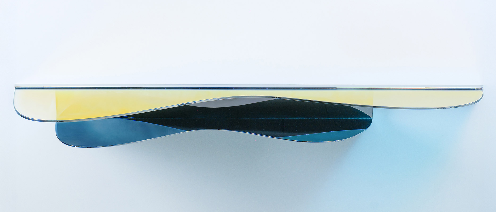 odalik-collectible-console-02-perspective